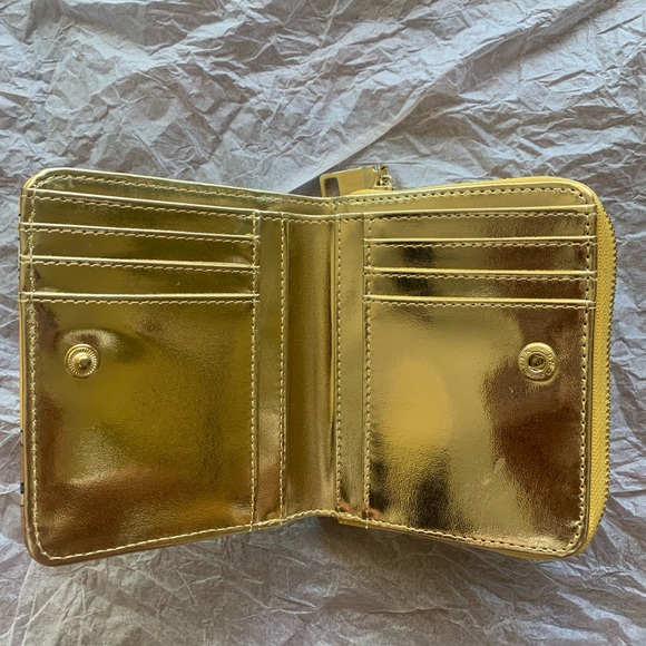 Steve Madden Floral Printed Leather Wallet - Picture 2 of 5